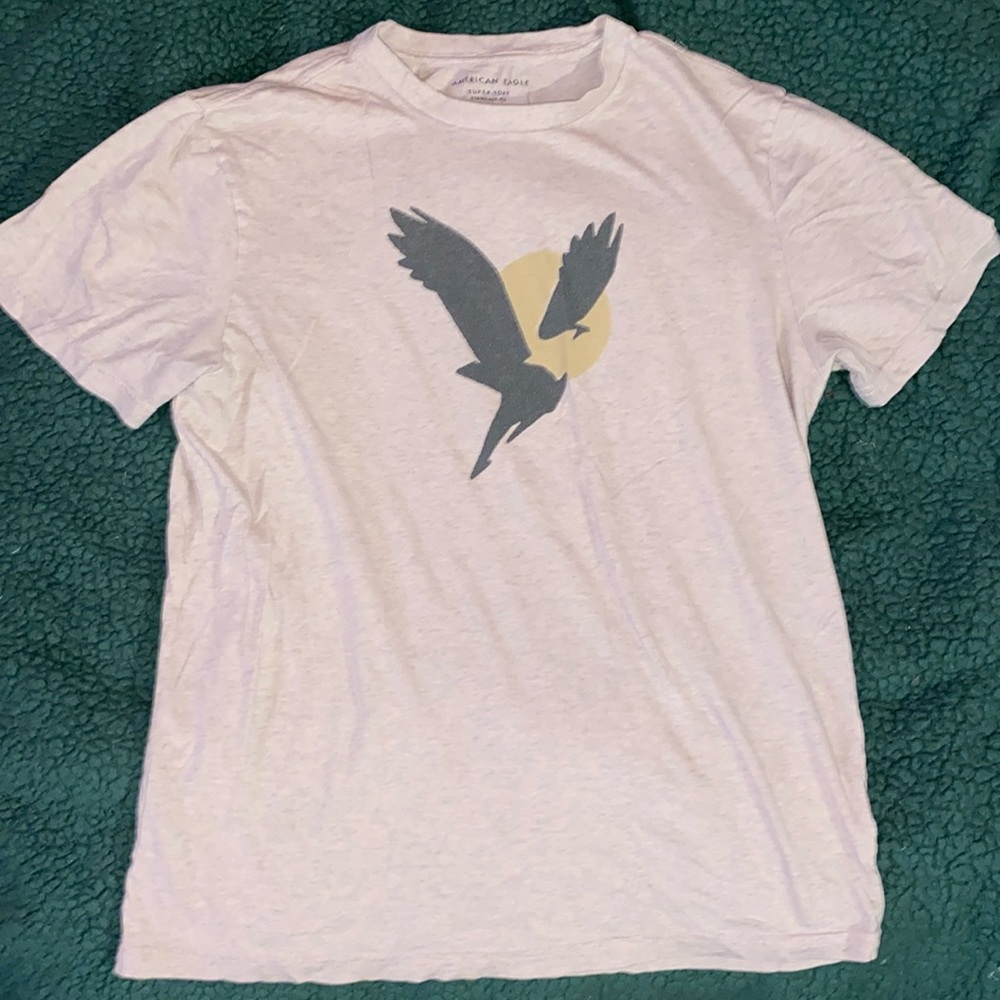American eagle medium pink shirt